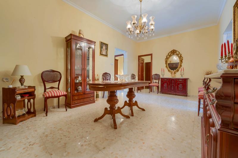 Foto 98389f72-e182-4cbd-8f9b-c8402f7c8187. Casa adossada amb calefacció a Casco Antiguo Mairena del Aljarafe