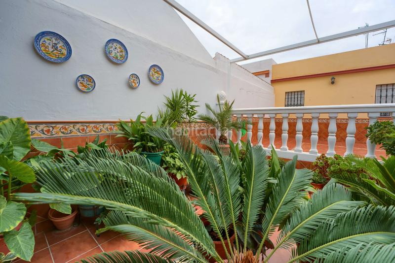 Foto d95069bd-1c1d-41ff-b65c-588575f53057. Casa adossada amb calefacció a Casco Antiguo Mairena del Aljarafe