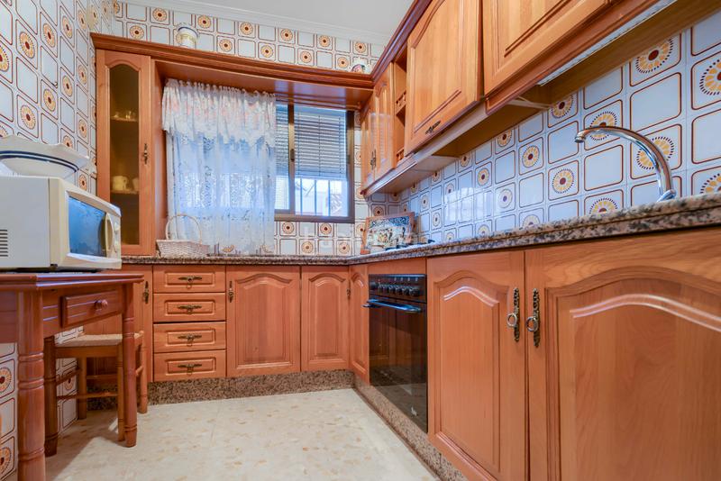 Foto e64c3b17-e12a-44b3-ae4e-2ffb26711dd8. Casa adossada amb calefacció a Casco Antiguo Mairena del Aljarafe