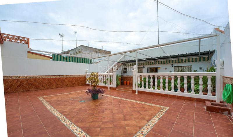 Foto fc4bfb76-d72c-49db-8eb3-5a30a24bfbea. Casa adossada amb calefacció a Casco Antiguo Mairena del Aljarafe