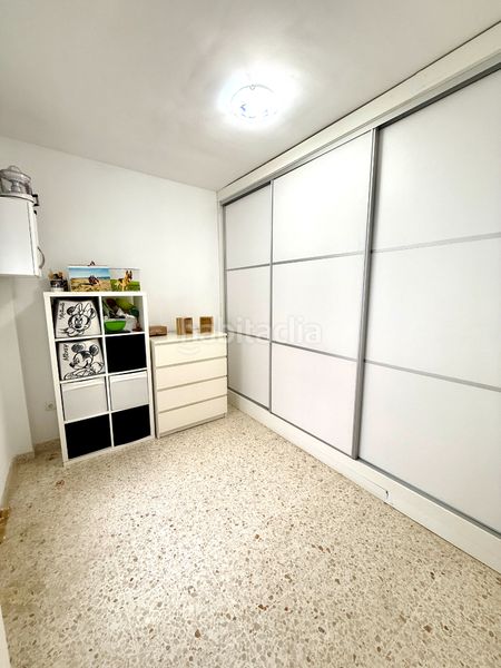 Foto 458c4a6c-b257-4f0c-a163-98f2b09e4a2b. Casa adossada amb aparcament a Bollullos de la Mitación