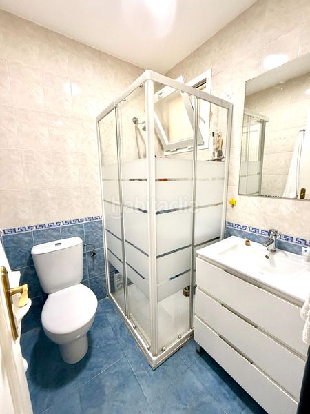 Foto 5ca6a746-8e79-44e8-b016-6e0b2030aa44. Casa adossada amb aparcament a Bollullos de la Mitación