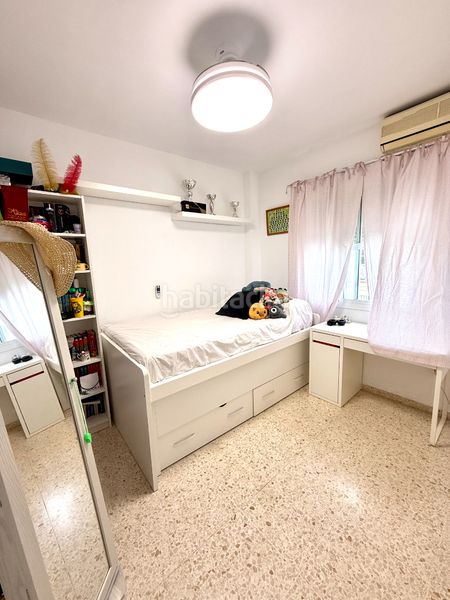 Foto 608b3c5a-1a33-44e0-b9ea-ba27aae41a1b. Casa adossada amb aparcament a Bollullos de la Mitación