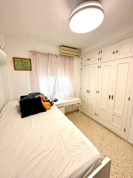 Foto efec8207-67c7-4d54-adac-b3a1368ba461. Casa adossada amb aparcament a Bollullos de la Mitación