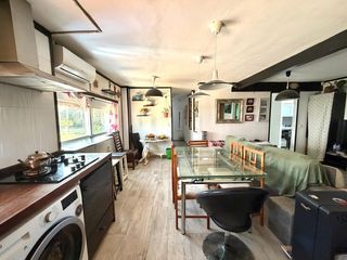 Appartement à El Juncal - Vallealto. Amplio piso de 4 dormitorios, zonas comunes, parking, y piscina