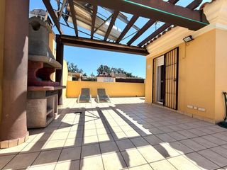 Casa adossada a Pozoalbero. Magnifica adosada en pozoalbero, jerez de la frontera