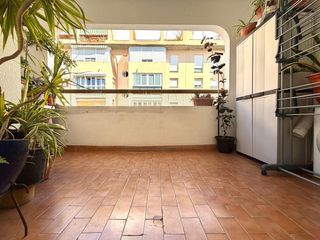 Appartamento in Crevillet. Amplio piso de 4 habitaciones en plena avenida del ejército