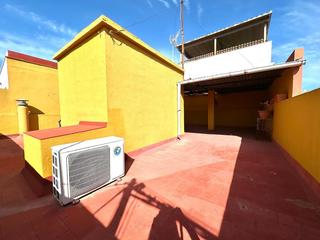 Casa a Crevillet. Casa en venta en los toreros el puerto de santa maria