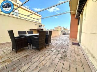 Reihenhaus en Valdelagrana. Magnifico adosado en venta en valdelagrana
