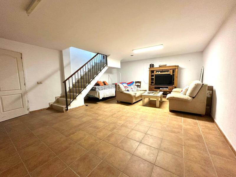 Foto 21fec4c2-44a3-470b-aed5-2ef81196cdf6. Casa adossada amb aparcament a El Rocío - La Milagrosa Jerez de la Frontera