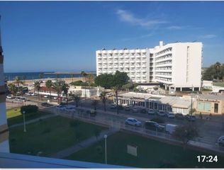 Piso en Valdelagrana. Magn�fico piso en la zona de valdelagrana.