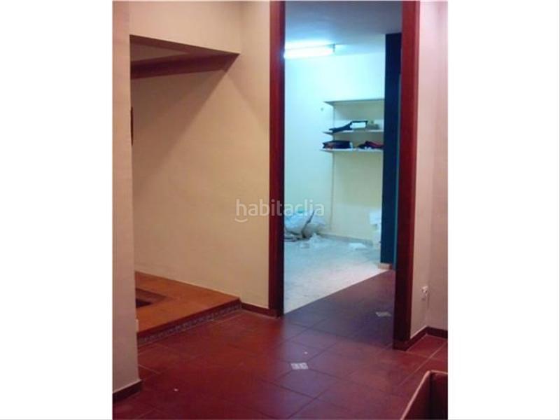 Foto dda28a79-f2f7-47b4-937d-56e6b0245c47. Alquiler local comercial local en alquiler junto a cruz conde en Córdoba