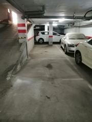 Miete Autoparkplatz  Calle teniente braulio laportilla. Cochera doble junto a moreria