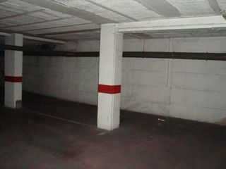 Miete Autoparkplatz  Calle ancha de la magdalena. Cochera en alquiler en ancha de la magdalena.