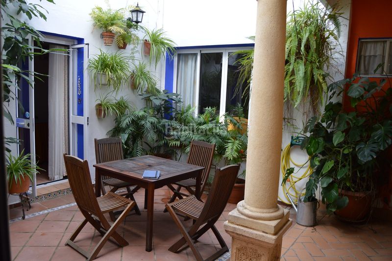 Foto 038c2560-014a-4fd2-bbc1-554725f61eba. Casa amb xemeneia calefacció a casco histórico - ribera - san basilio Córdoba