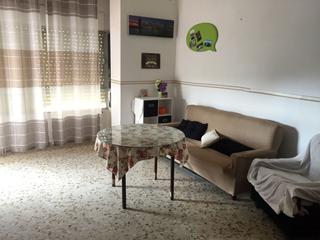 Pis a Torreperogil. Precioso piso en torreperogil, con garaje privado y terraza.