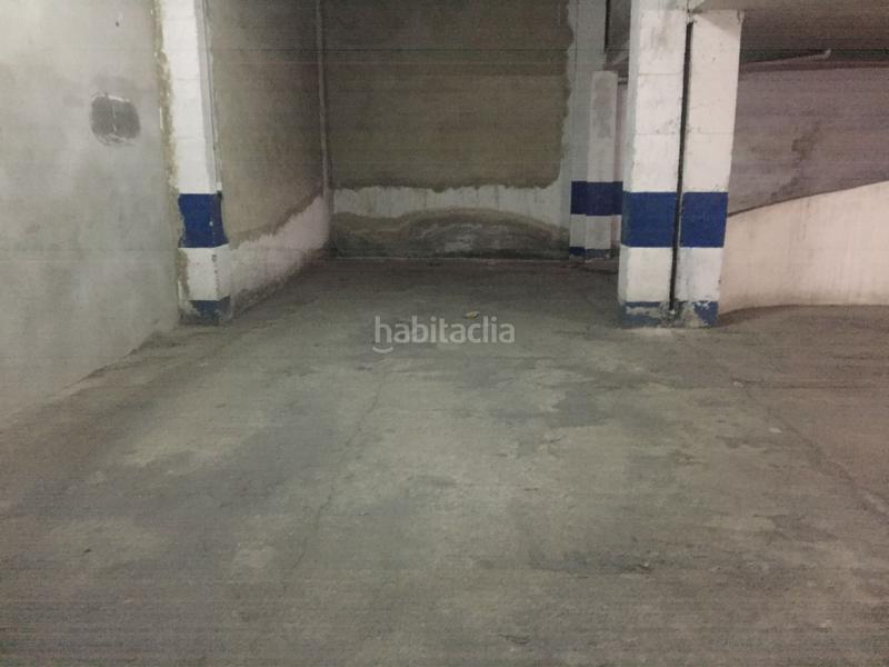 Foto 27bd33a8-48ef-41d5-b9c4-71d53071f761. Alquiler parking coche se alquilan plazas de garaje zona torrenueva. en Úbeda