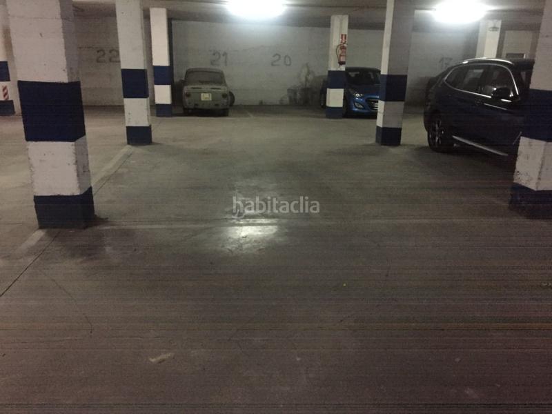 Foto 2a3ae473-b864-4344-9801-d5a6449eead4. Alquiler parking coche se alquilan plazas de garaje zona torrenueva. en Úbeda