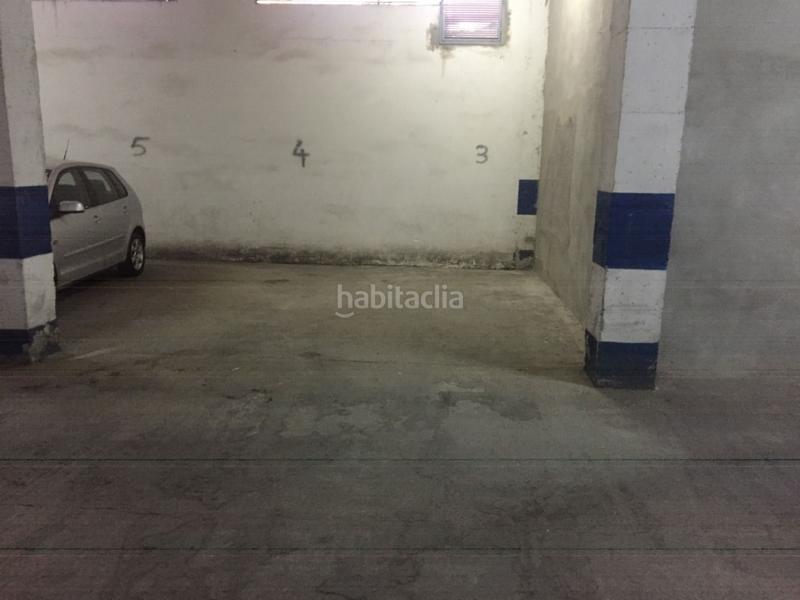 Foto b90132ec-4fef-4264-b520-00946eb3b8f4. Lloguer aparcament cotxe a Úbeda