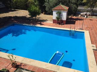 Xalet a Baeza. Estupendo chalet zona la yedra.