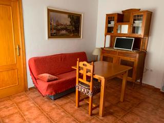 Maison à Úbeda. Oportunidad se escuchan ofertas, estupenda casa con 5 apartament