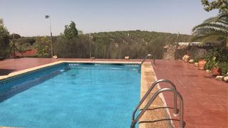 Xalet a Úbeda. Precioso chalet zona bella vista.