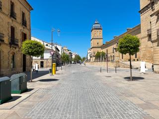 Local Comercial  Calle obispo cobos. Estupendo local zona calle obispo cobos