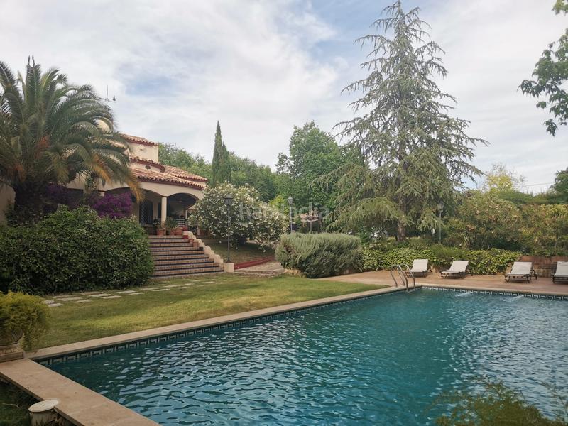 Foto 49f6ef12-f899-42bb-986c-e94bd02e0554. Chalet espectacular chalet . en Úbeda