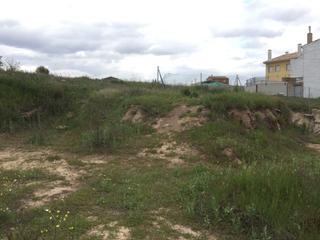 Terreny residencial  Calle pedro gonzález el navero. Estupendo solar en una zona tranquila, con todo tipo de suminist