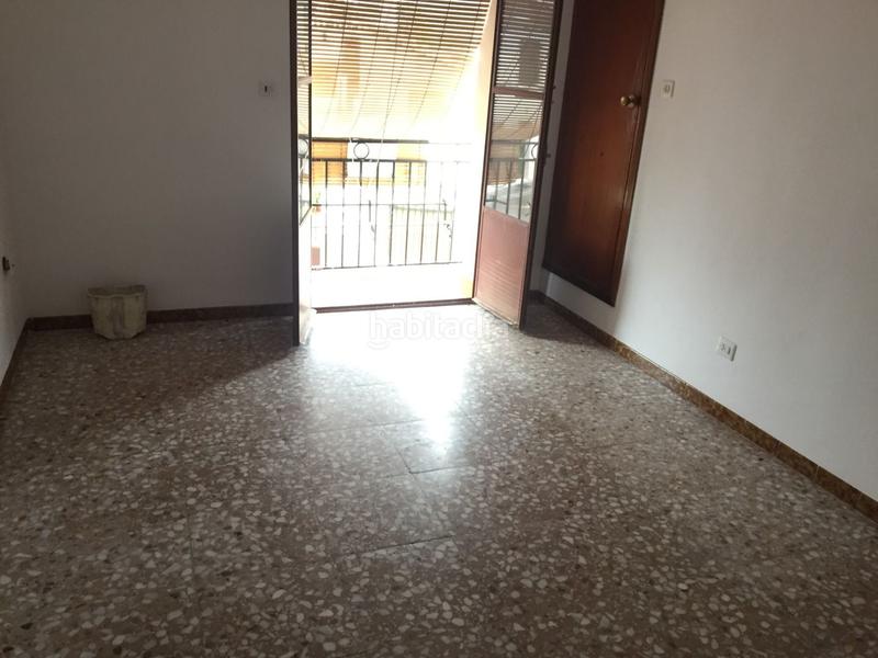 Foto 2874bd4c-d3d8-43da-ae30-0a87861531ba. Piso estupendo piso para realizar pequeña reforma. en Rus