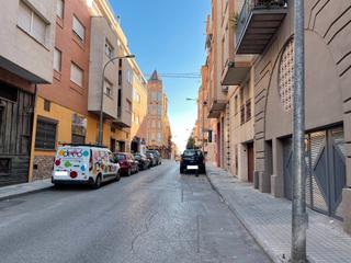 Local commercial  Calle picasso. Estupendo local comercial zona avd ramón y cajal