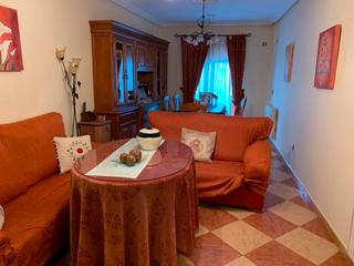 Casa a Cazorla. Estupenda casa totalmente reformada, para entrar a vivir en un e