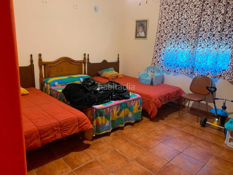 Foto c9554119-977f-416e-96a7-a0f8795d1b44. Chalet estupendo chalet junto a urb betula en Úbeda