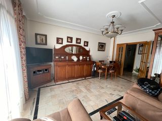 Appartamento  Calle torrenueva. Estupendo piso reformado zona torrenueva