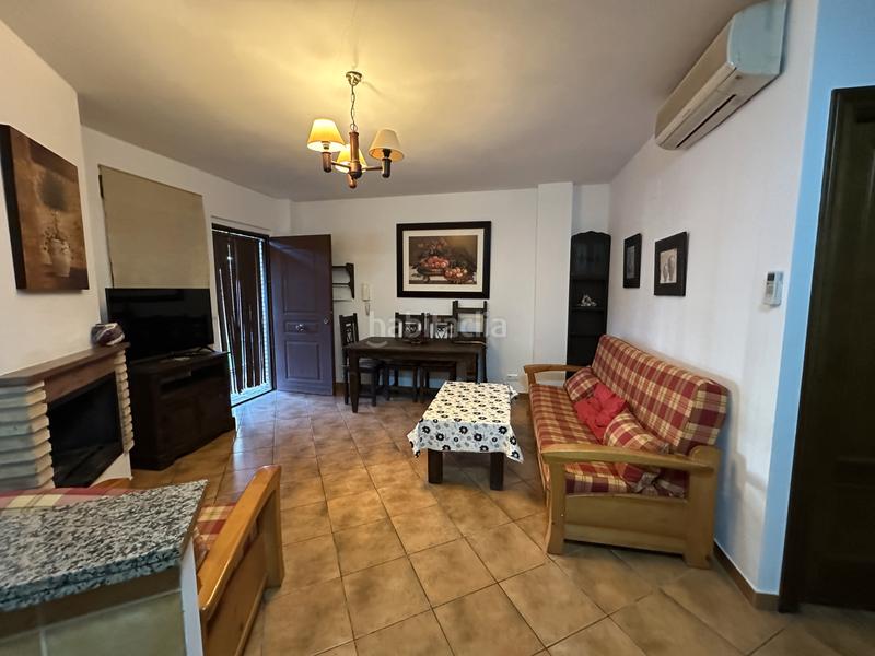 Foto fb424882-e3b8-4a25-9319-7196a6841030. Flat with fireplace parking pool in Iruela (La)