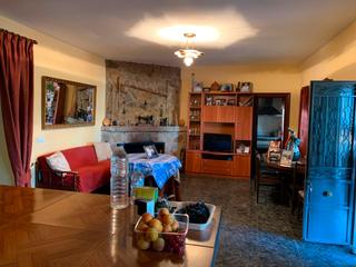 Xalet a Torreperogil. Estupendo chalet con 6400 m2 de parcela, ideal para construir cu