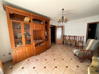 Pis  Calle pedro hidalgo. Estupendo piso en quesada