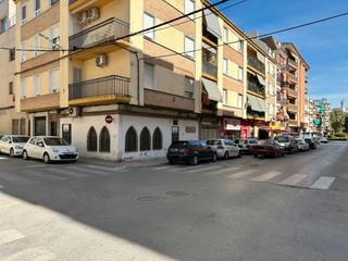 Local Comercial  Calle virgen de guadalupe. Se vende estupendo local zona torrenueva