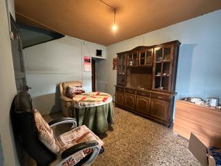 Casa  Calle pintor juan esteban. Estupenda casa zona barrio san pedro