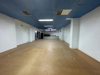 Local Comercial  Calle rastro. Se vende local zona calle rastro