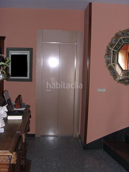 Foto f74dab8b-20e5-492b-b185-1a0382a27bfb. Casa espectacular casa en Úbeda