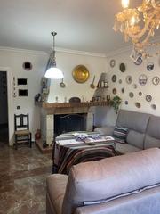 Casa a Canena. Estupenda casa en canena