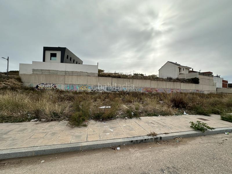 Foto 7f71a471-ce7c-43b8-8868-4e7f79f8b5a1. Terreny residencial a Úbeda