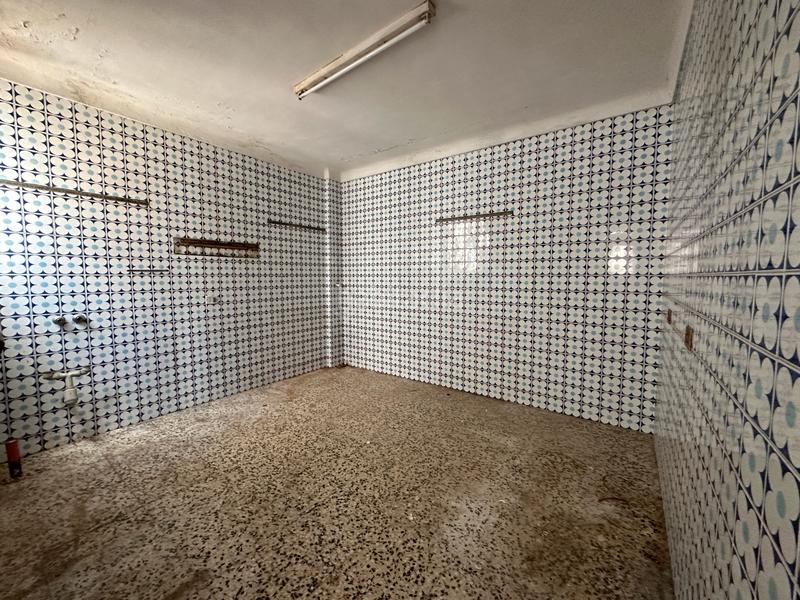 Foto 735dbb42-c816-4edc-96f9-66b21ba9d798. Casa estupenda casa para reformar zona barrio san pedro en Úbeda