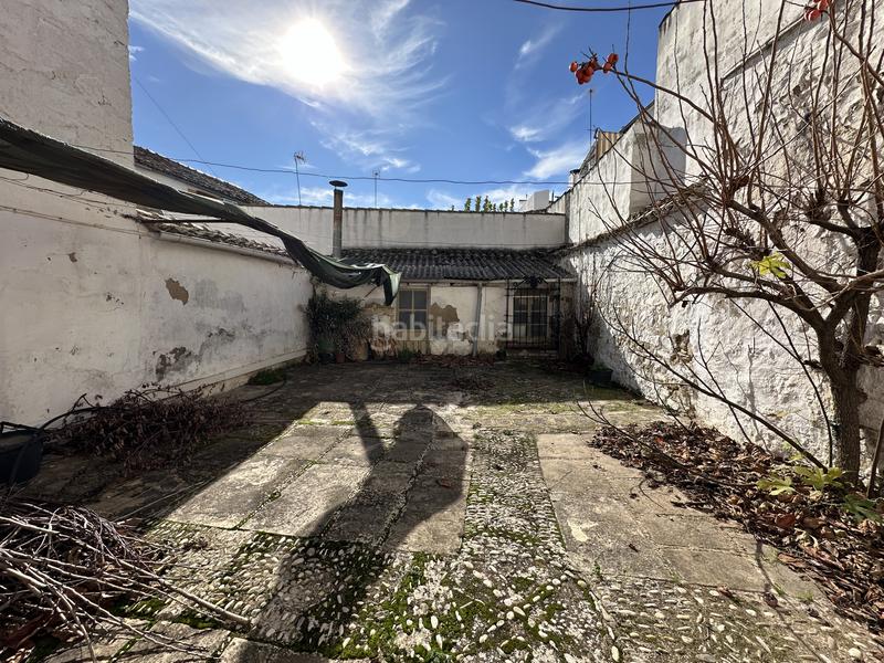 Foto 37b0bbf3-5689-4bb3-aaf9-7337d1f23204. Casa a schiera con parcheggio in Úbeda