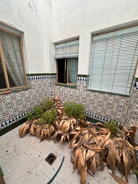 Foto 9f6b907c-e56f-4d74-bd57-105fd8301dd9. Casa a schiera con parcheggio in Úbeda