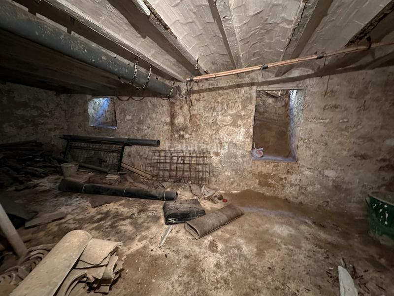 Foto cdd140db-0898-47d8-a0bf-7612bf5861c5. Casa a schiera con parcheggio in Úbeda