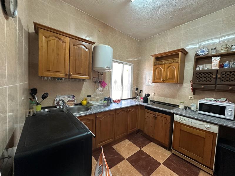 Foto 7bafd8fe-fcfd-4c36-9050-d7acc541ed0c. Chalet avec cheminée parking piscine dans Úbeda