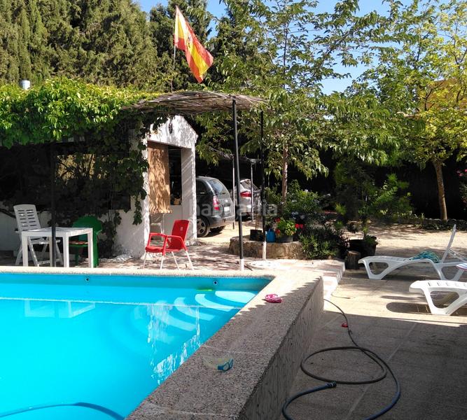 Foto 7fef6ee2-9b30-4fcd-96e5-e32231468222. Chalet avec cheminée parking piscine dans Úbeda