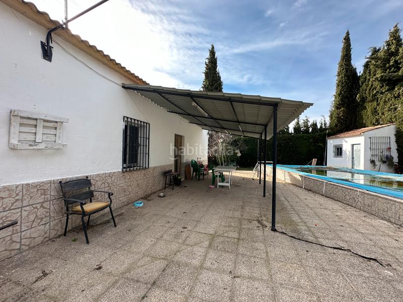 Foto fcc2ea67-ca3e-4817-b57d-c653531a9229. Chalet avec cheminée parking piscine dans Úbeda